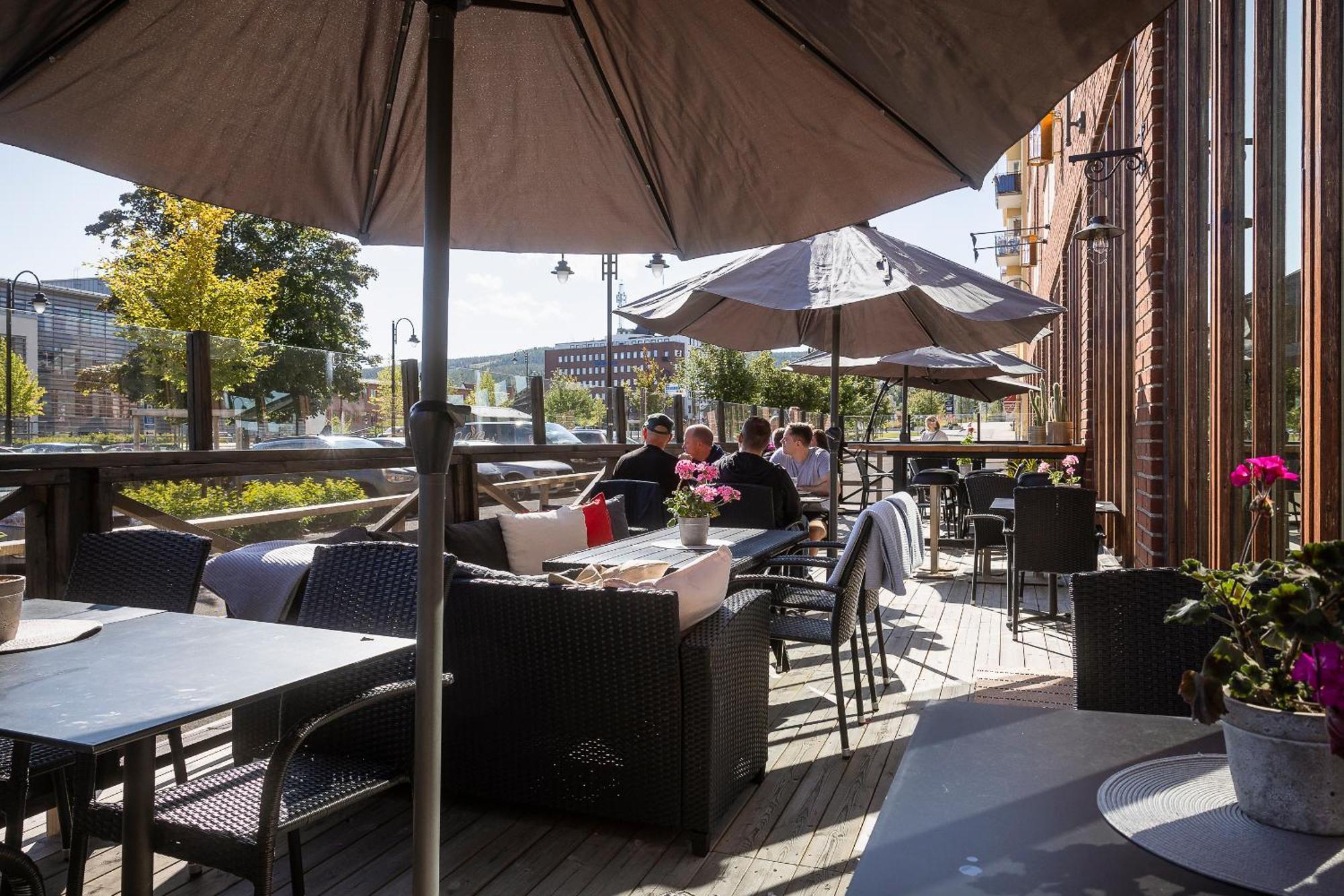 First Hotel Strand Sundsvall Exterior foto